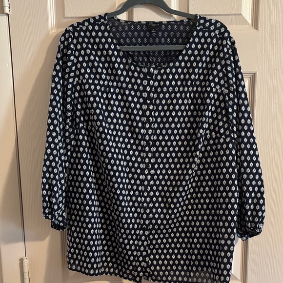 Talbots Navy and White Blouse - Picture 1 of 4